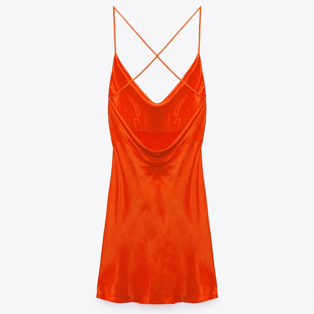 SHORT SATIN EFFECT DRESS
Zara - Picture 5 of 16